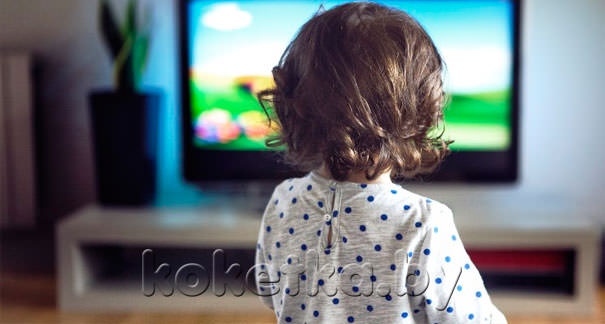 Не стоит приучать ребенка смотреть телевизор