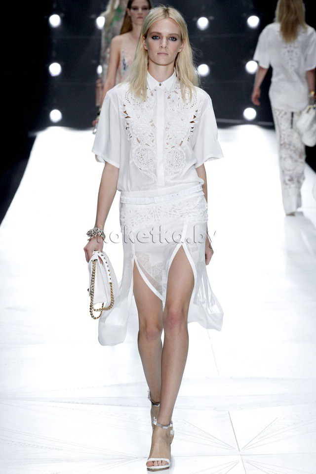 Модные белые блузки 2013