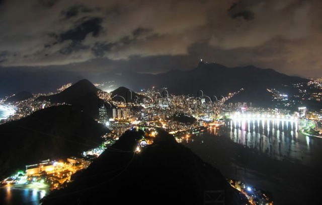 Ночной Рио-де-Жанейро