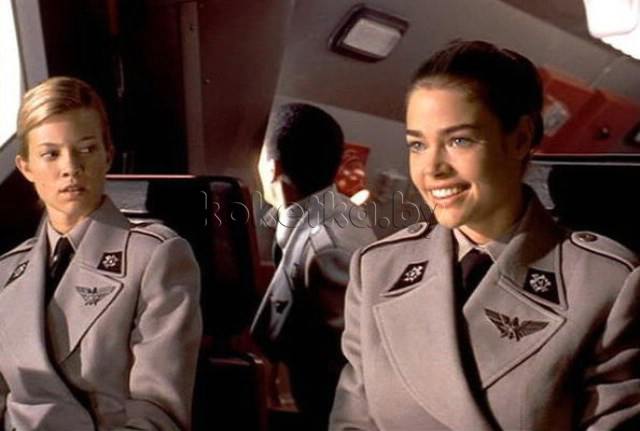 Женщины в униформе в фильмах о войне