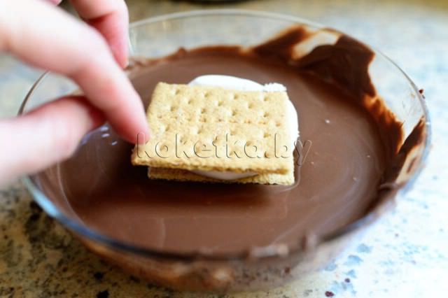 Печенье с суфле в шоколаде