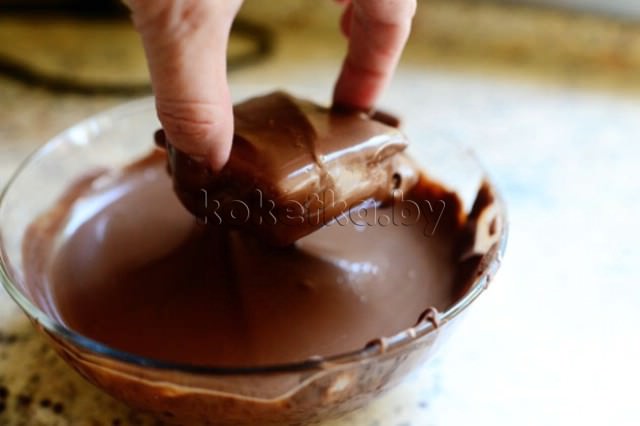 Печенье с суфле в шоколаде