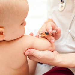 Нужна ли ребенку прививка от краснухи