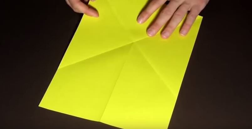 Как сделать бумажный самолетик