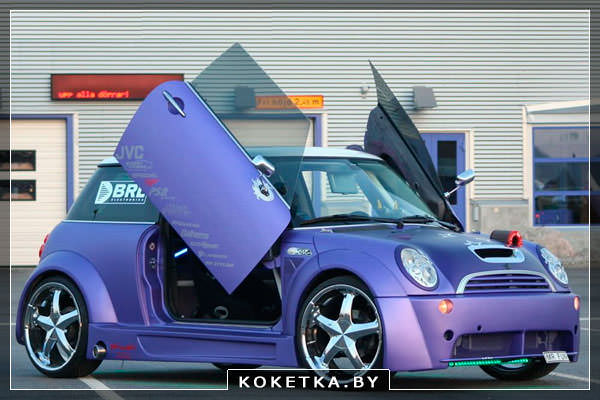 женский взгляд на цвет фиолетовый автомобиль 