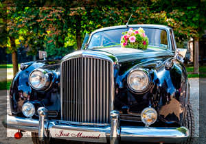 Свадебный кортеж в Минске от компании DreamCars