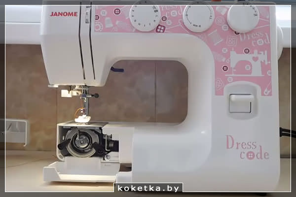 Швейная машина с тефлоновой лапкой