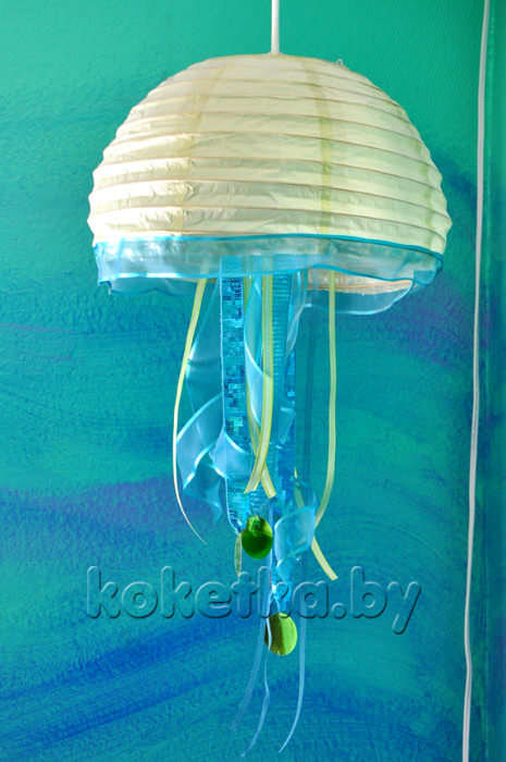 Абажур-медуза для детской спальни