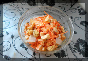 Рецепт приготовления Салата с корейской морковью, грибами и курицей