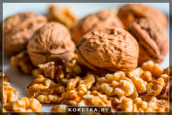 В грецких орехах содержаться омега три жирные кислоты Продукты для быстрой подзарядки энергией