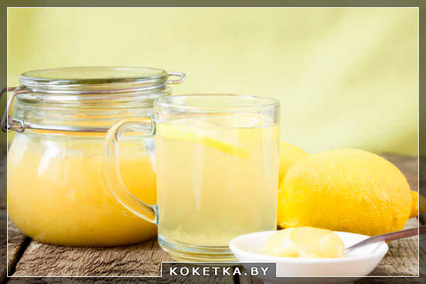 Вода с лимонным соком и мёдом – прекрасный напиток