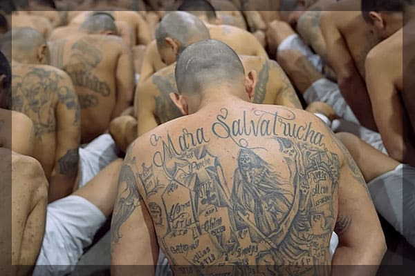 Руи Ченет посетил самую опасную и закрытую тюрьму в мире Самая охраняемая тюрьма с самыми ропасными преступниками в мире