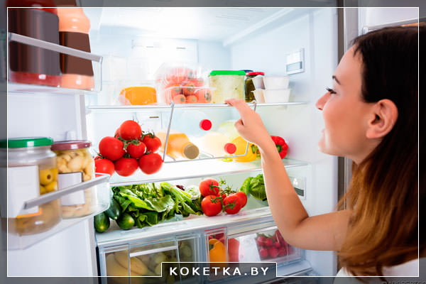 Главная бытовая техника на кухне холодильник